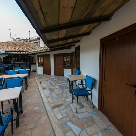 Hotel Ajka Berat Exterior photo