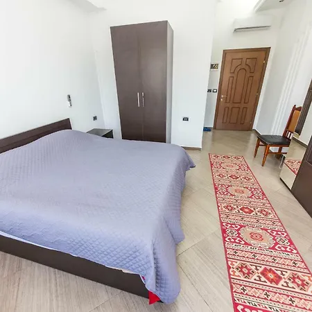Hotel Ajka Berat Exterior photo