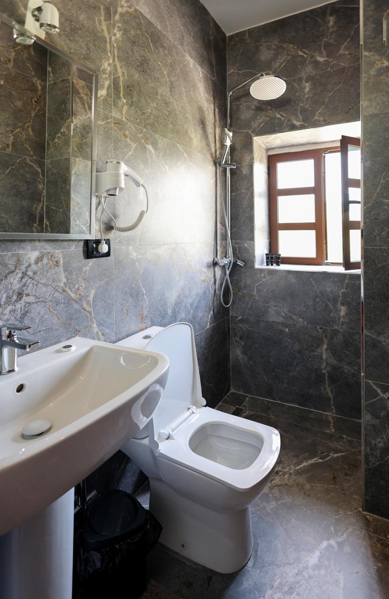 Ajka Hotel Berat